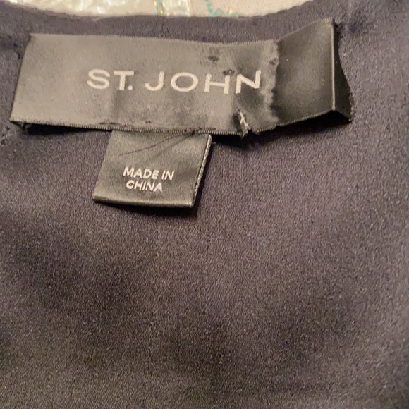 St. John blazer - Picture 4 of 4